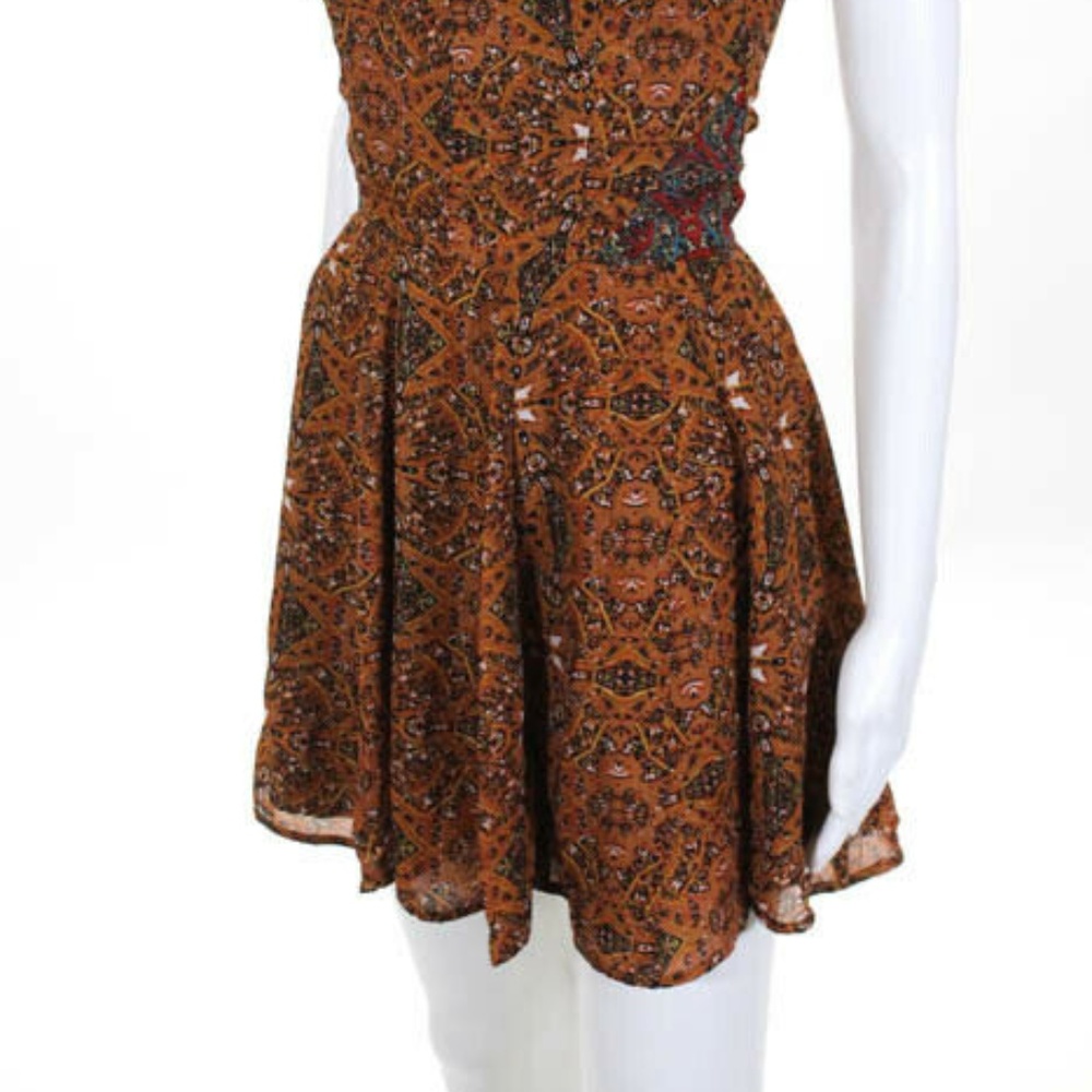 Isabel Lu Abstract Sleeveless V Neck A Line Dress - Picture 4 of 8